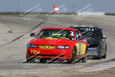 media/Sep-28-2025-24 Hours of Lemons (Sun) [[5dfe0e5f6e]]/12pm (Outside Grapevine)/